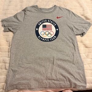 NWOT Official Nike United States Olympic Team USA Gray Dri-Fit T-Shirt Size XL
